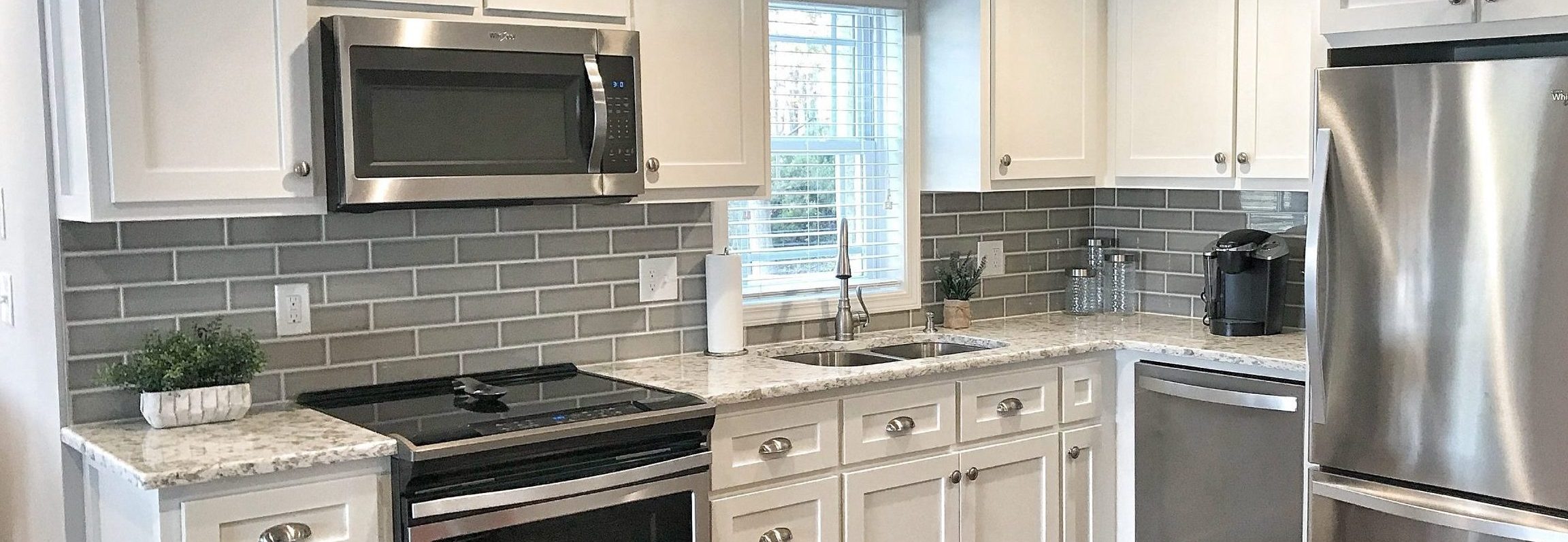 Modern Farmhouse Style Kitchen